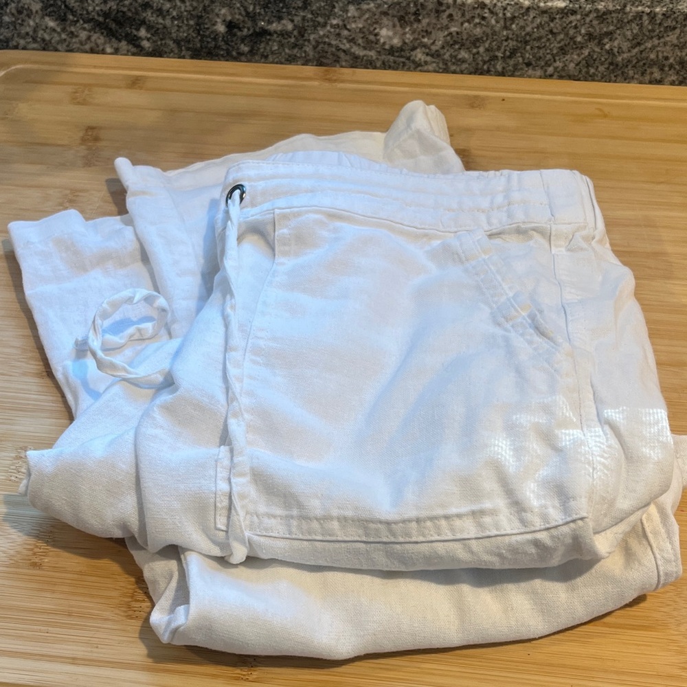 Nicole Miller White Straight Leg Pants